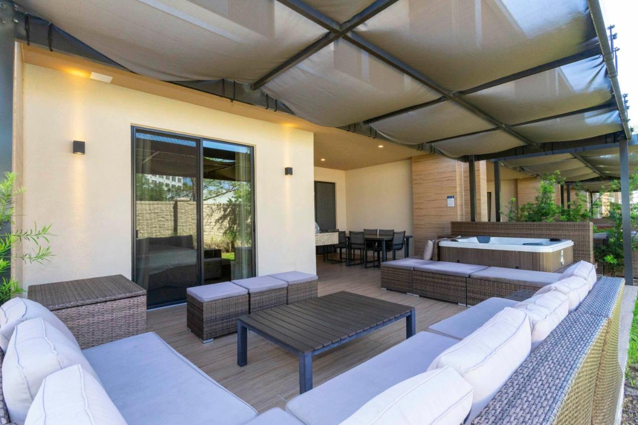 Magical 4suites W Jacuzzi Near 7497 Ferienhaus Orlando